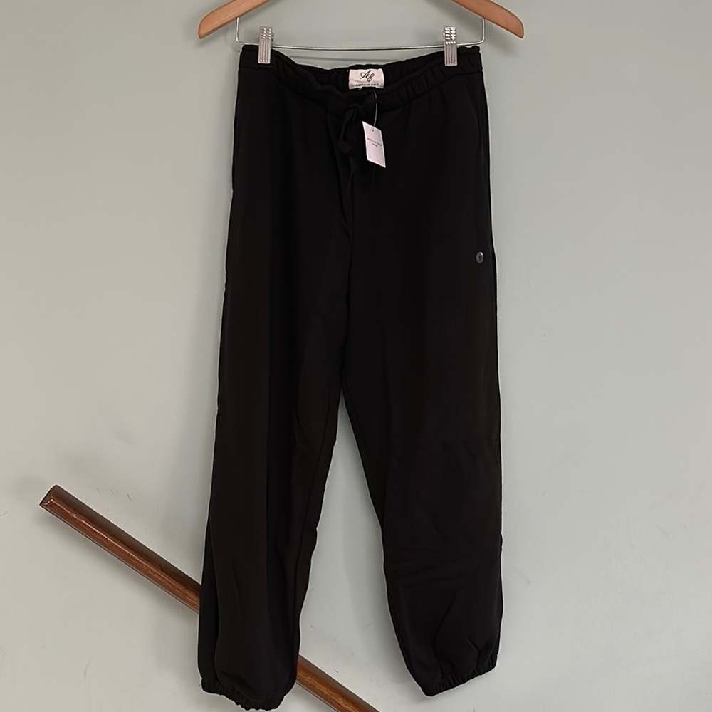 American Eagle Black Jogger Pants